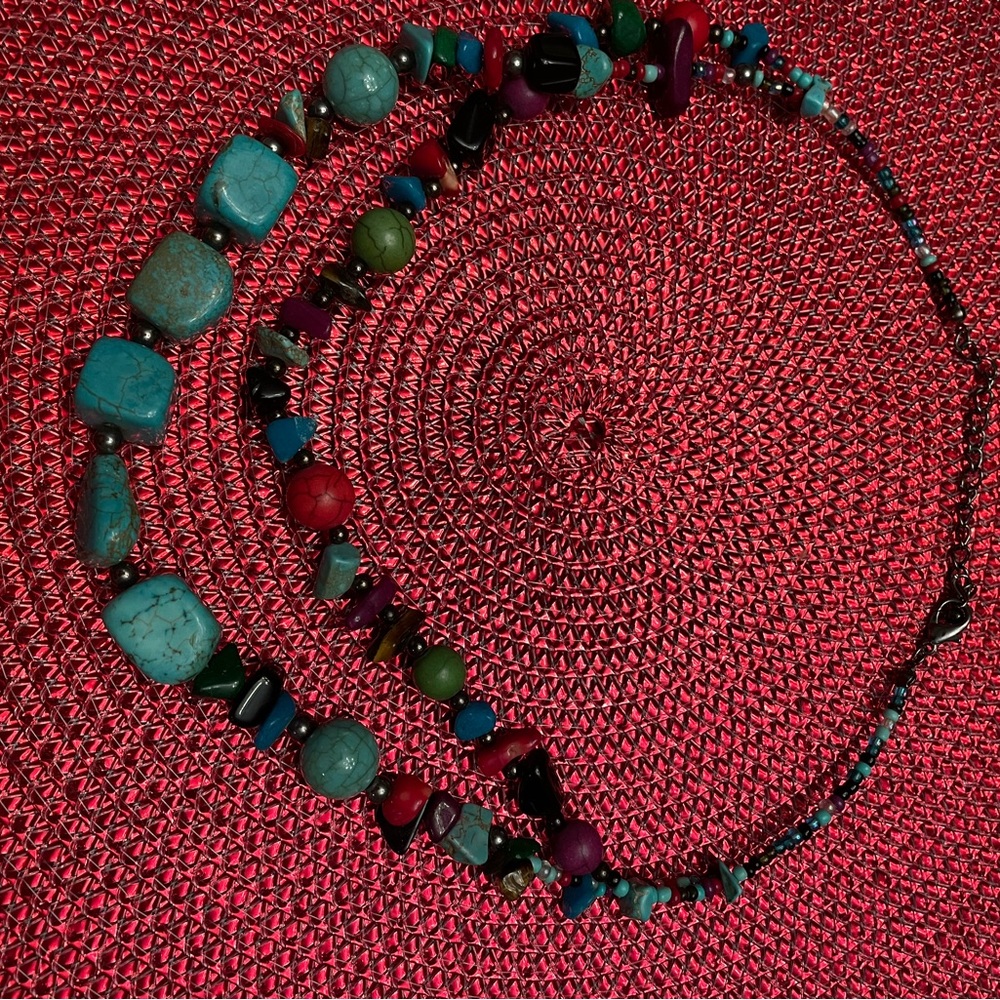 ❄️Necklace Double Strand‎ Multi-Color - Picture 2 of 3